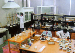 �й���ѧ���ڽ�������ؽ���ˮ�����������