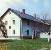 �ϵ¶�1822��7��22�ճ�����Ħ��ά�Ǳ�����������ũ���С�����С���Ȱ���ѧ��������ѧ���ɼ����졣��Ҿ�ƶ������ֻ���������ѧ�Ͳ��ò��ѧ�����޵�Ժ����Ϊһ���񸸡��������޵�Ժ����Ȼ������ѧ����������������ѧ������ѧ���о���