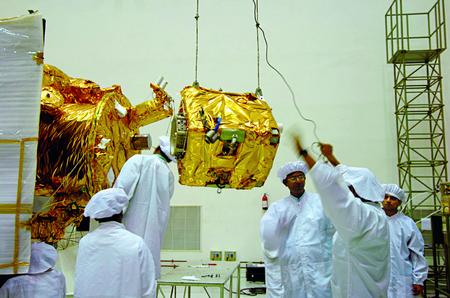 ������ײ��̽������װ������������ŵĶ���