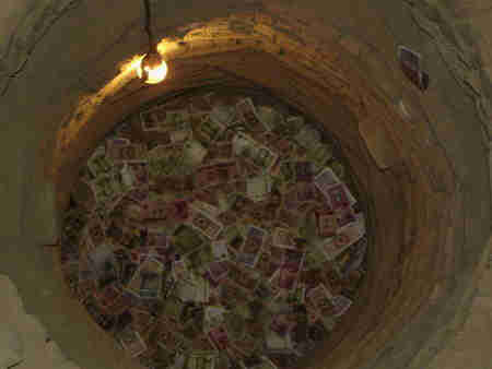 ��Ĺ��,����