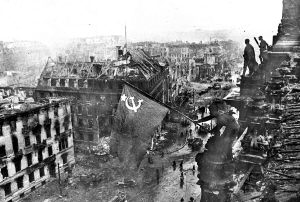 ��ʷ�ݺ᣺���˰��ֱ��������֮ս(��ͼ)