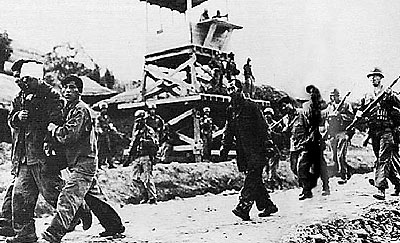 �������ڳ���ս��ʩ����Ű���Ҿ�ս��(��ͼ)