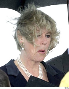 �ع�������ʮ���ϳ��Ů���� (��ͼ)