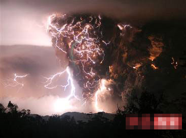 ������Σ�ջ�ɽ:ά������ɽ�����ӱ��ų�(ͼ)