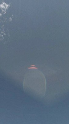 一对疑似UFO惊现谷歌地图 外形相似却相距1600公里