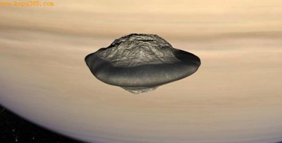 UFO？土卫十八(Pan)是土星最内侧的一颗卫星。它的轨道位于土星光环A环中的恩克环缝内