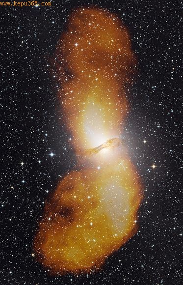 椭圆星系NGC 5128(图片来源：NASA/TANAMI/Müller et al)