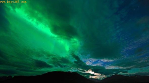 挪威上空的北极光(图片来源：Thilo Bubek)