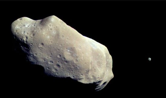 慧神星极像行星的结构让天文学家对小行星有了新的了解