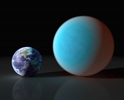 巨蟹座55e（55 Cancri e）是一颗多岩石行星，不断“渗出”液体并处于超临界流体状态