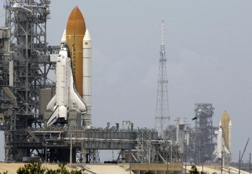 �����ܺ���ɻ�ͬʱ��װ���� ̫��ʷ���״�