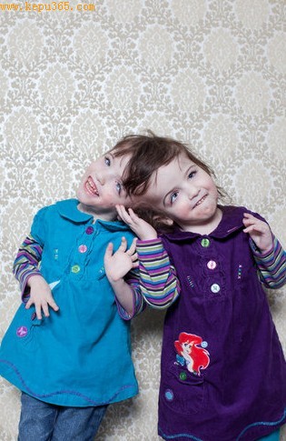 ���ԡ��������Է�˼�������˫��̥����˹������������