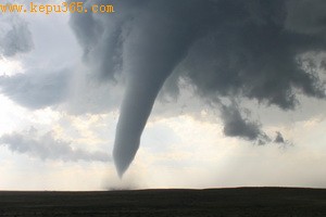 ����׷�����ĵ�׳��©����